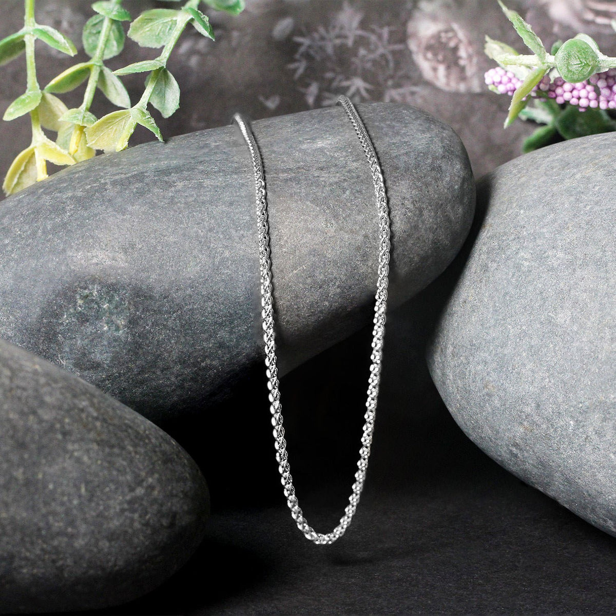 14k White Gold Round Wheat Chain (1.5 mm)
