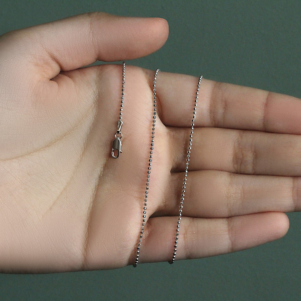 14k White Gold Diamond-Cut Bead Chain (1.10 mm)