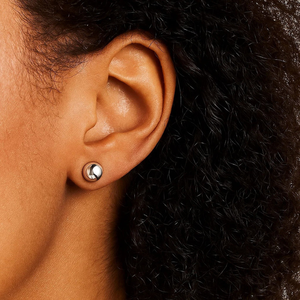 14k White Gold Classic Round Stud Earrings (5.0 mm)
