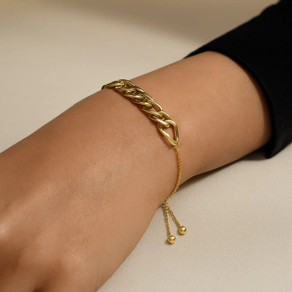 Adjustable Chain Bracelet in 14k Yellow Gold (5.00 mm)