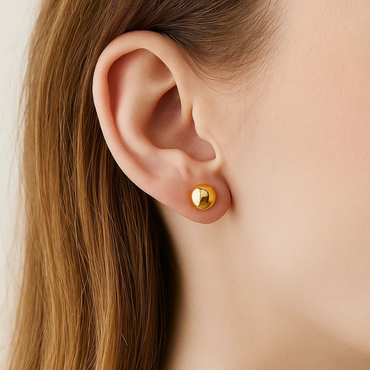 14k Yellow Gold Spherical Stud Earrings (8mm)