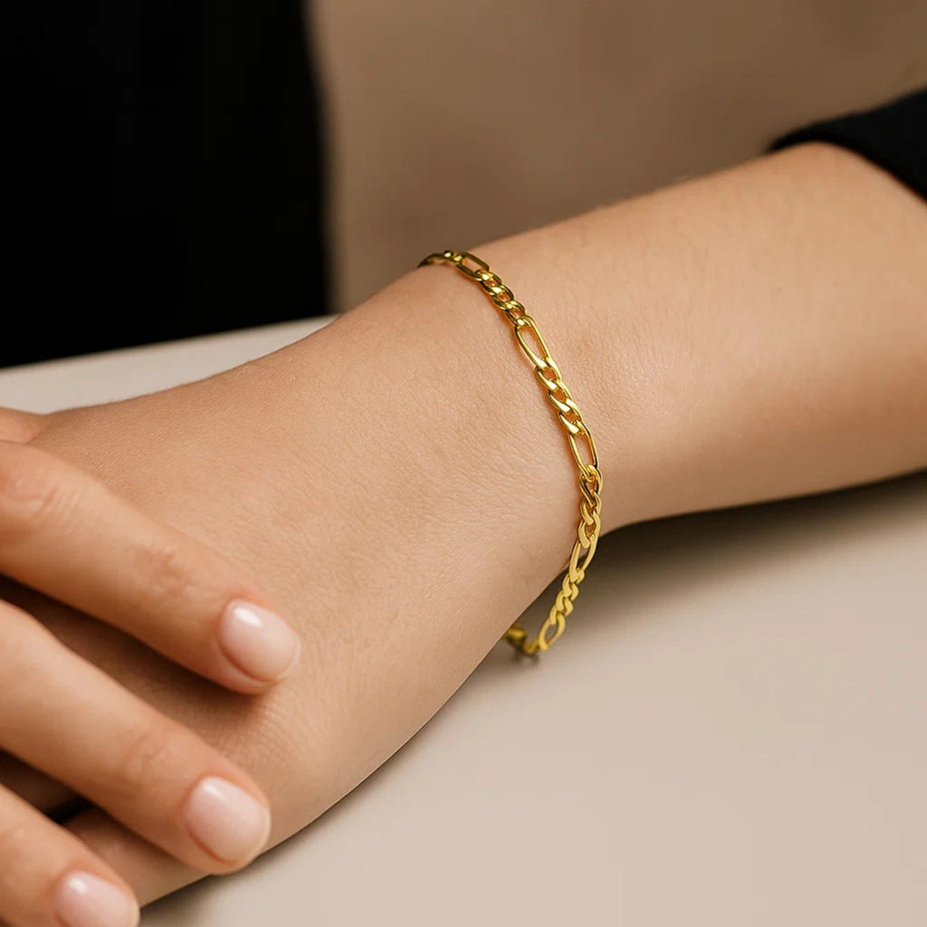 10k Yellow Gold Link Figaro Bracelet (2.60 mm)