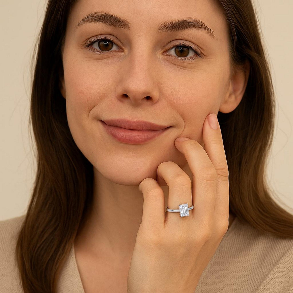 1 1/2 Carat Emerald Lab Grown IGI G/VS1 Diamond Solitaire Ring in 10K White Gold