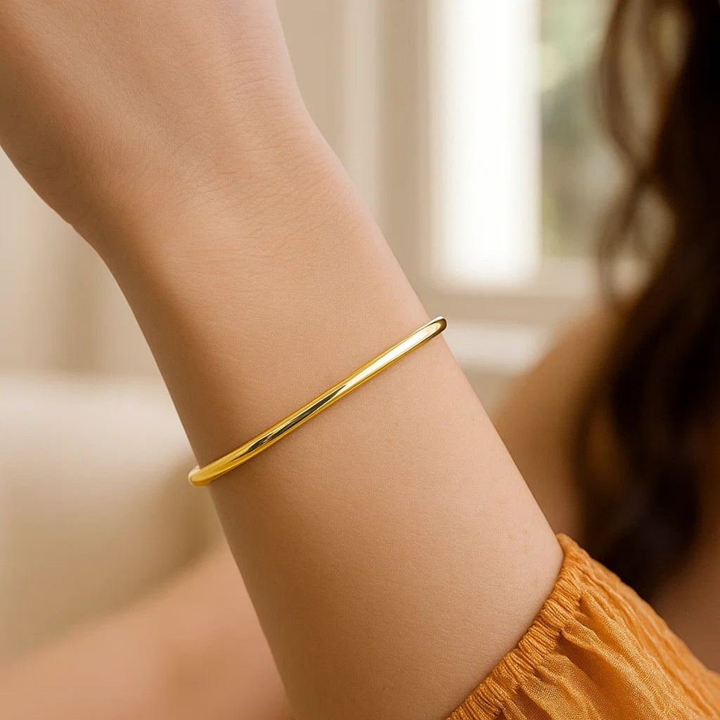 10k Yellow Gold Dome Style Shiny Bangle (3.30 mm)